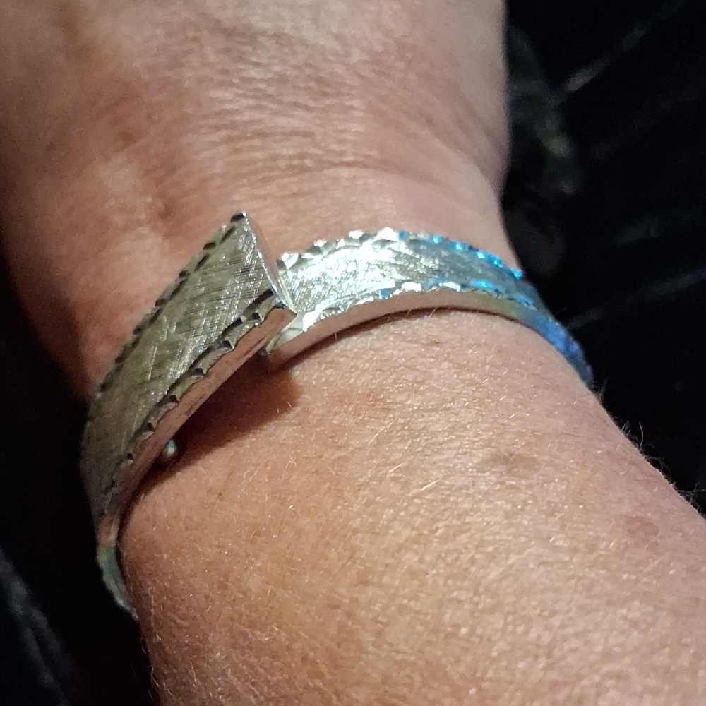 Vintage Silver Textured Bracelet